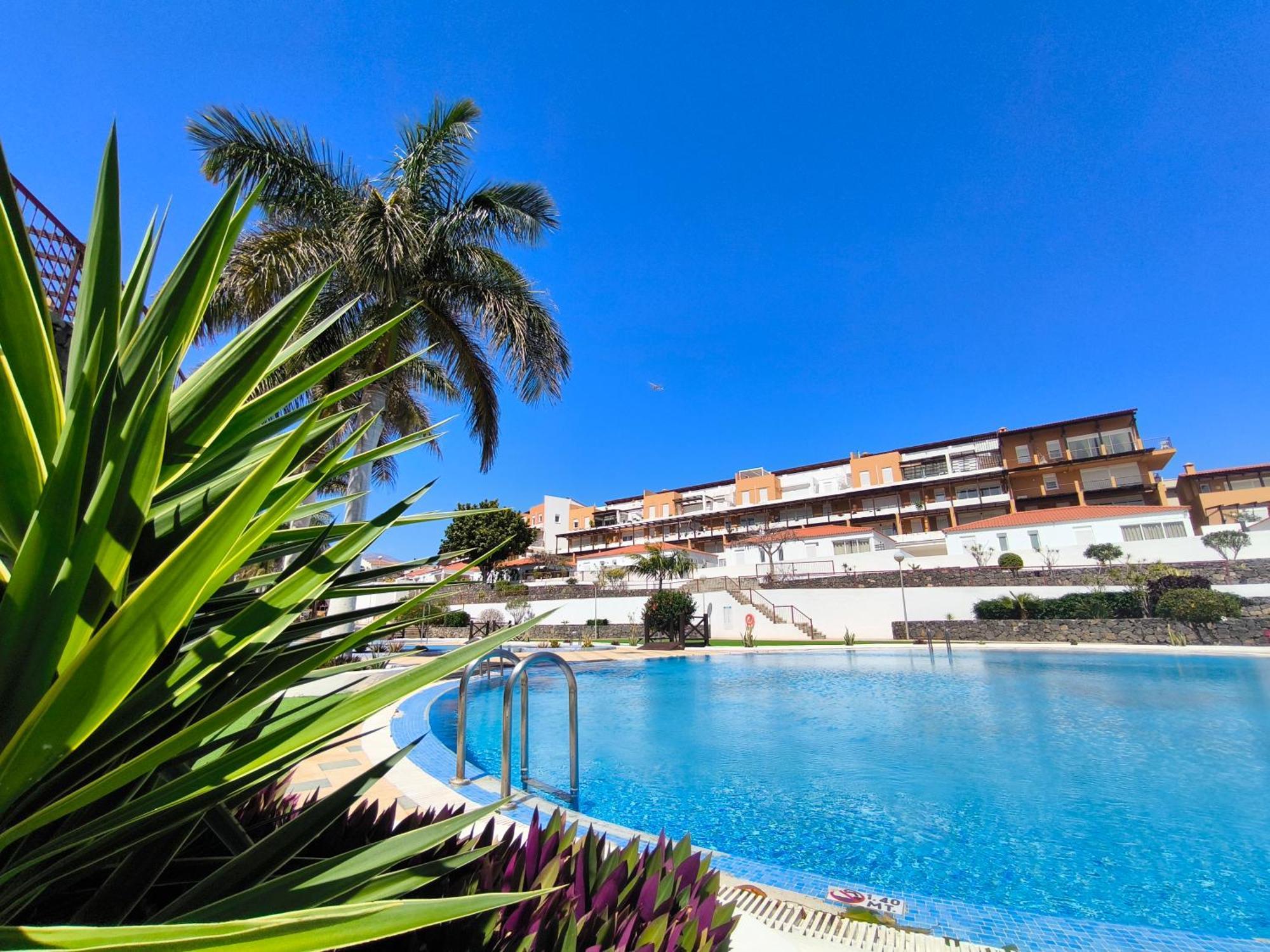 Rentenerife Magec Swing & Sun Amarilla Golf San Miguel de Abona Luaran gambar